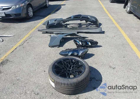 2025 BMW M4 Competition xDrive из США, поврежденный, VIN WBS33HK01SCS74687